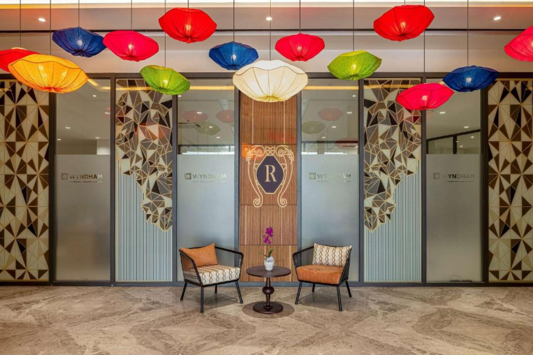 Wyndham Royal Beachfront Resort & Spa Hoi An Danang 7/59