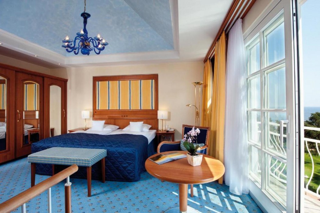 Hotel Kleine Strandburg 12/50