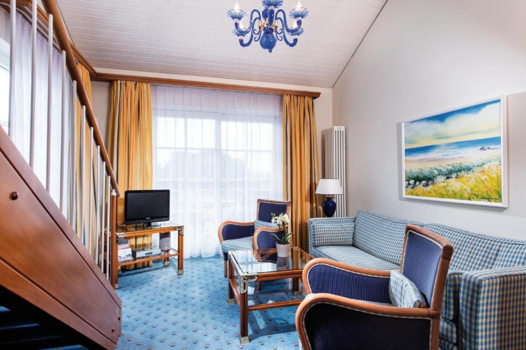 Hotel Kleine Strandburg 11/50