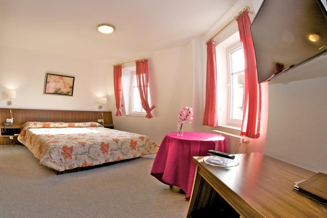 Hotel Weberhof 8/50