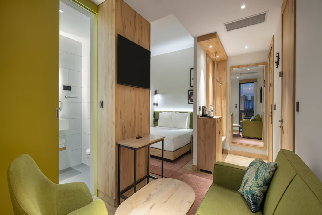 Hampton by Hilton Cerkezkoy 6/48