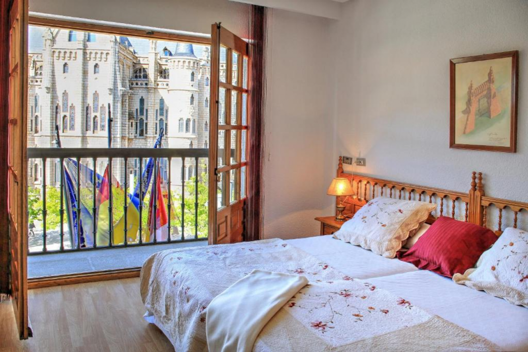 Hotel Gaudi Astorga 15/48