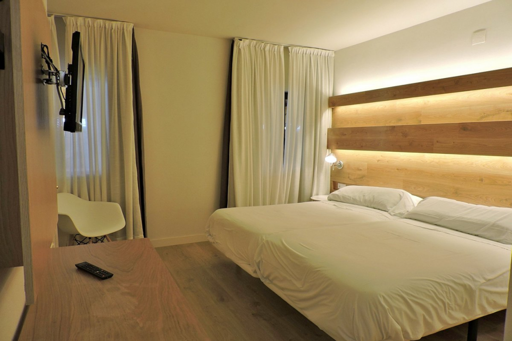 Hotel Las Yucas 7/50