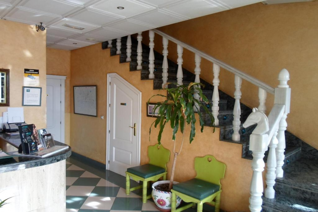 Hotel El Doncel 8/59