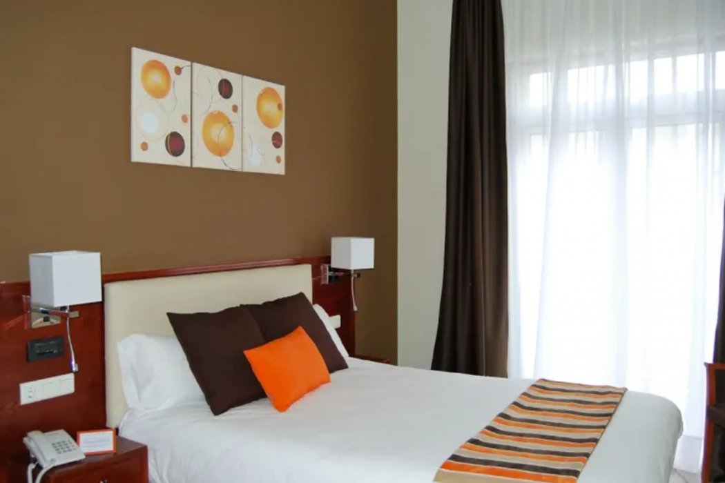 Hotel Anunciada 8/58