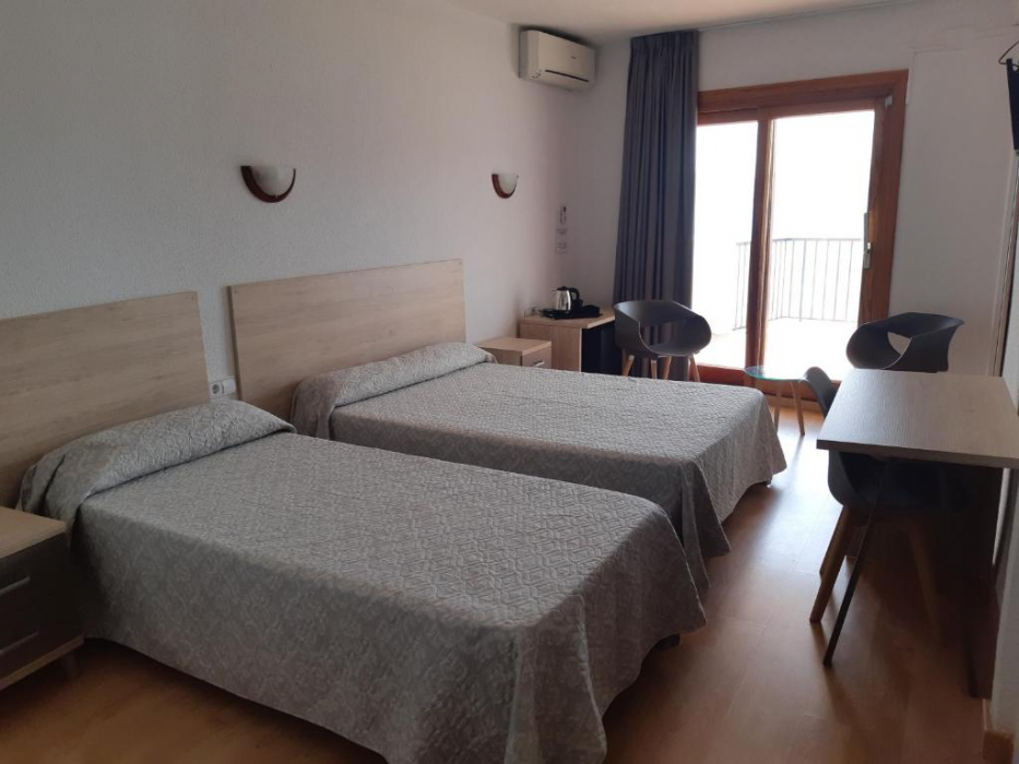 Hotel Condestable 18/32