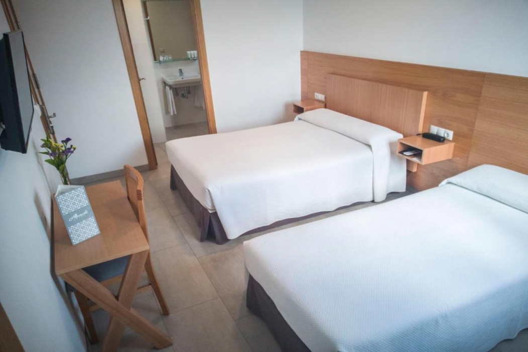 Hotel Abadi 26/48