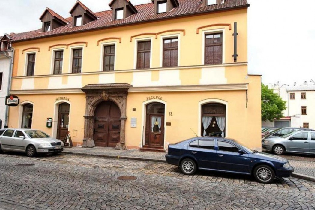 Hotel U dvou medvidku 3/57