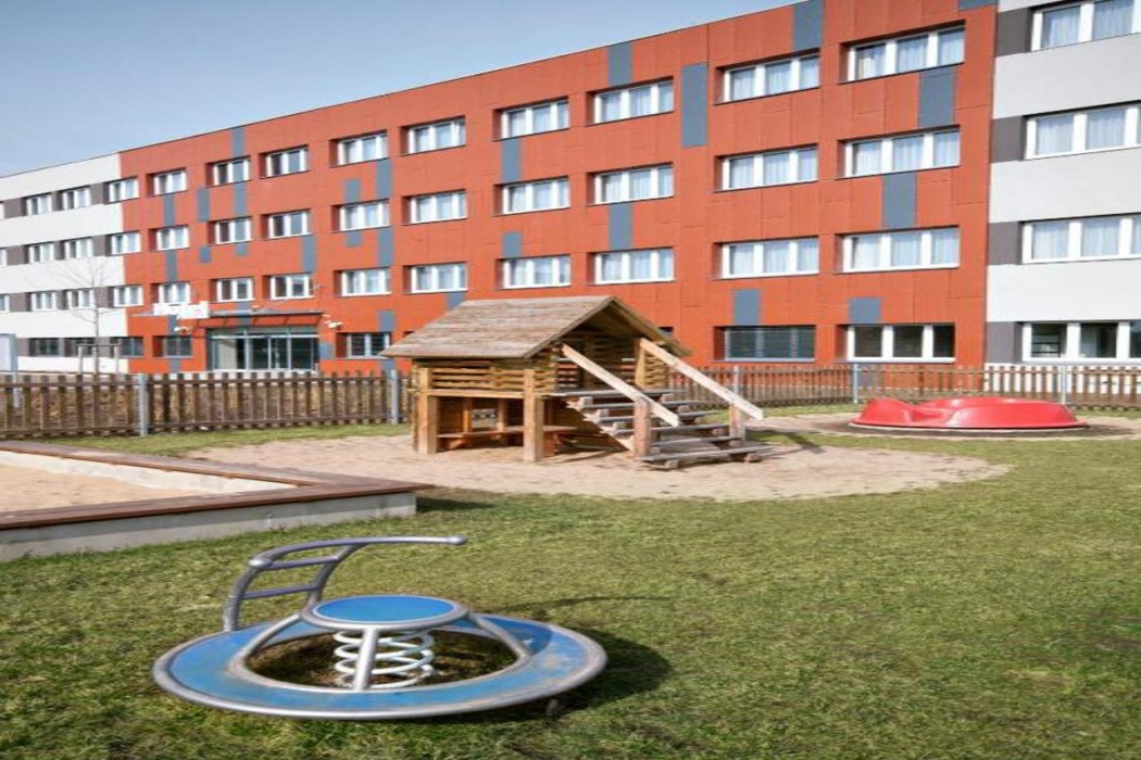 Hotel Arena 2/48
