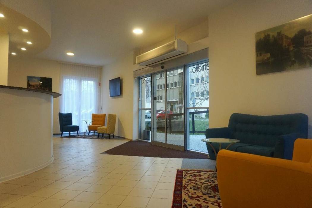 Hotel Metropol CB 11/58