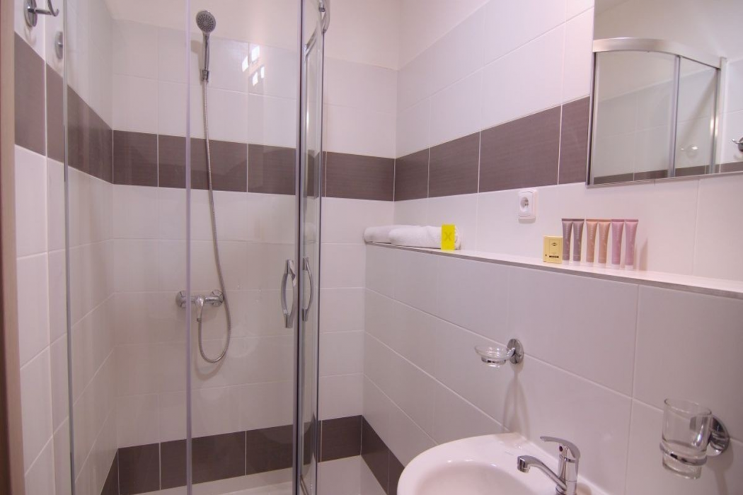 Hotel Metropol CB 18/58
