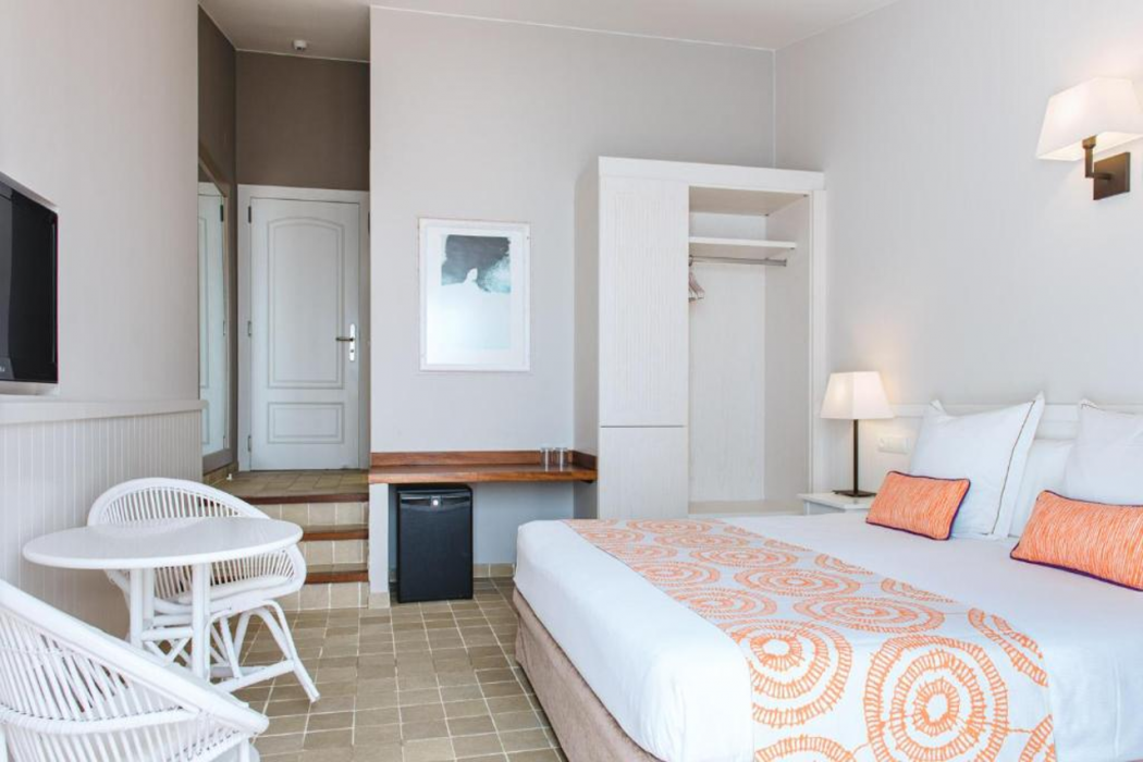 Hotel Playa Sol 8/75