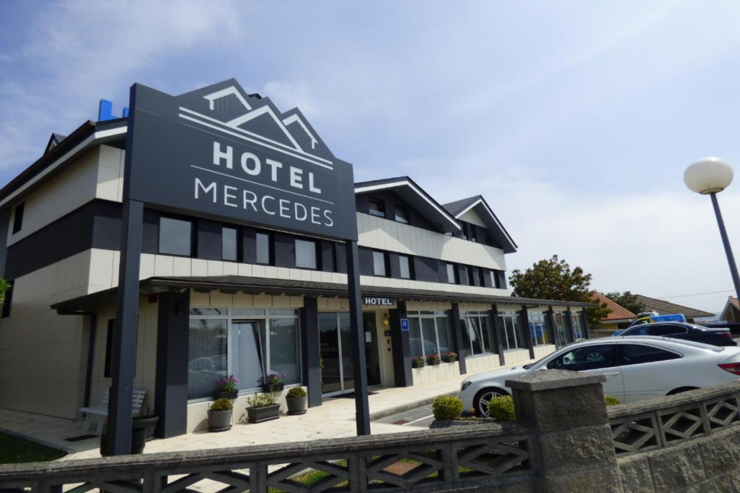 Hotel Mercedes 1/51