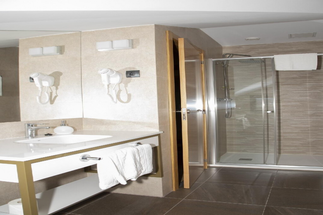 Hotel Mercedes 22/51