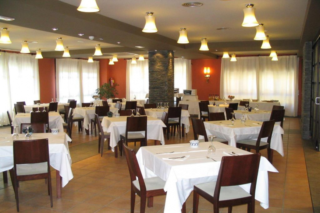 Hotel Cotiella 33/55