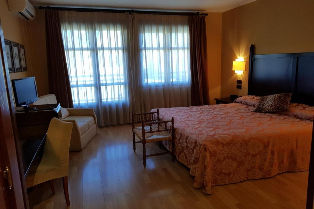 Hotel Cotiella 16/55