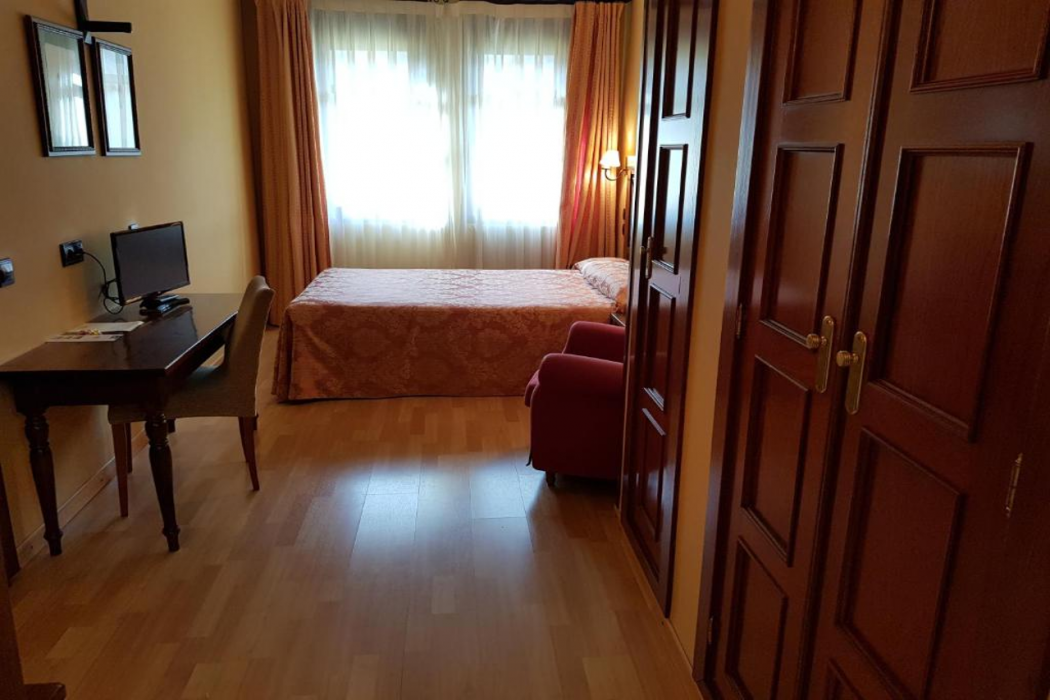 Hotel Cotiella 12/55