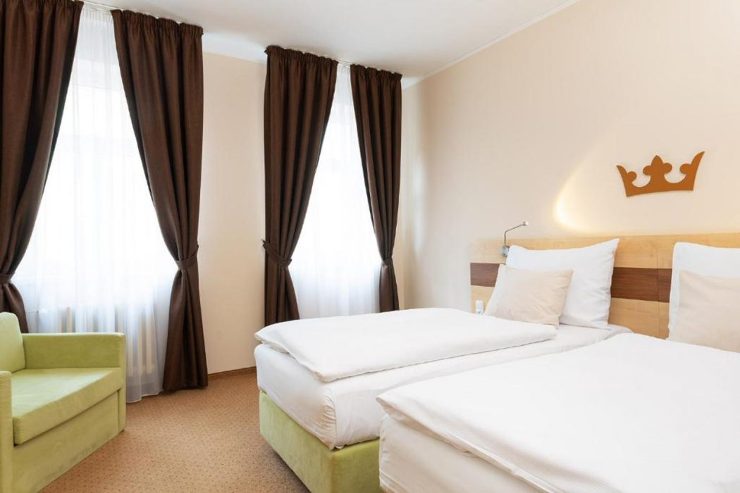 Hotel Ceska Koruna 22/76