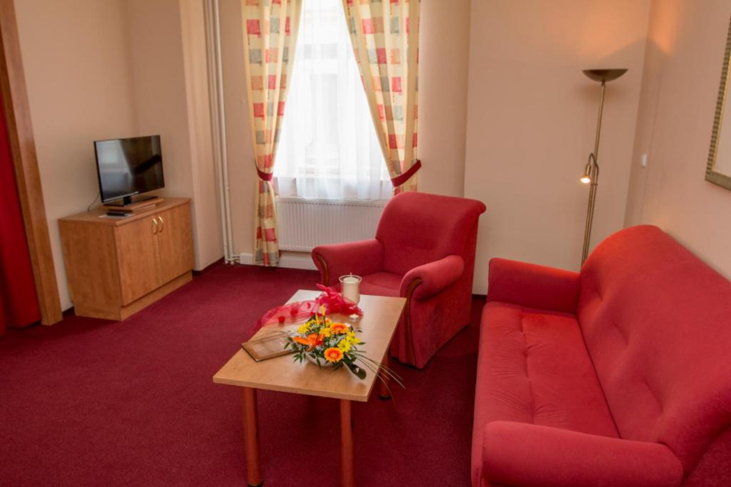 Hotel Ceska Koruna 23/76