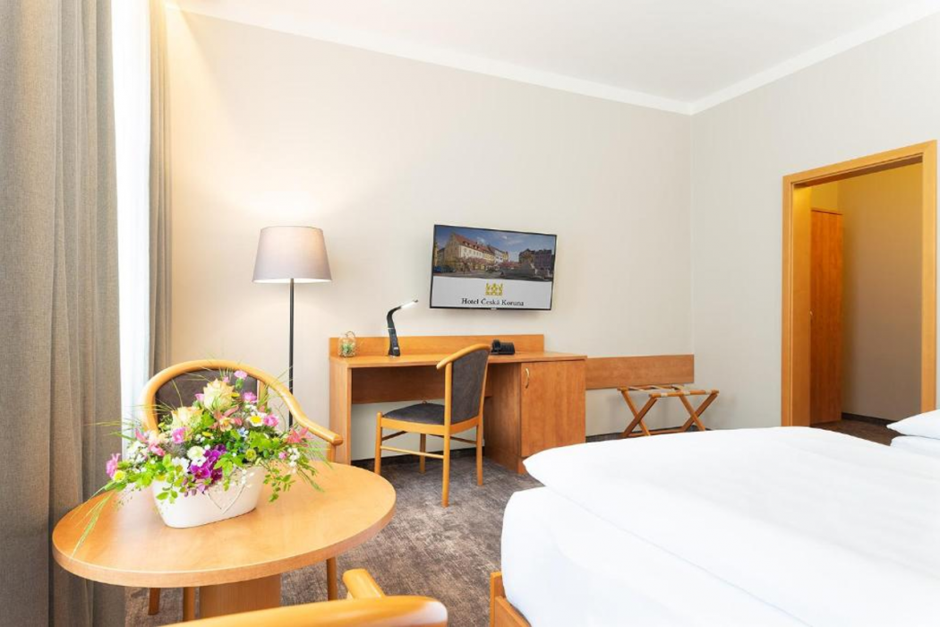 Hotel Ceska Koruna 24/76