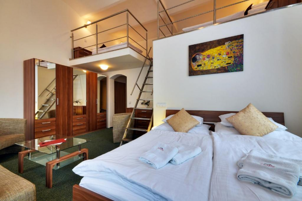 Hotel RICHTR 26/77