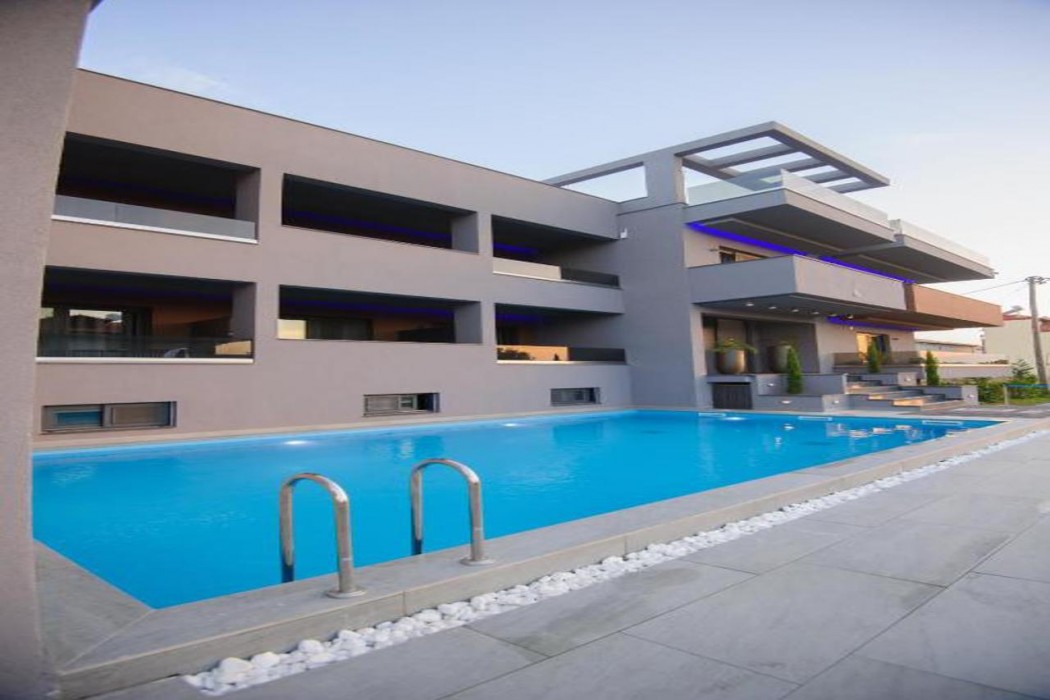 YAKINTHOS HOTEL 16/28