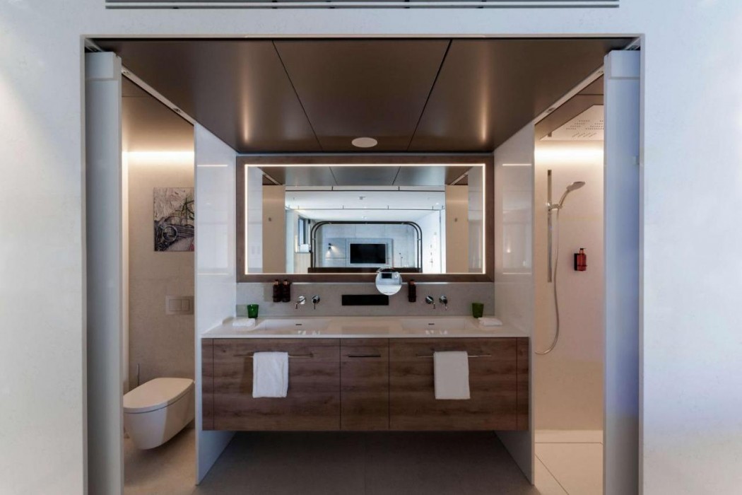 b'mine Frankfurt Airport, WorldHotels Crafted 28/65