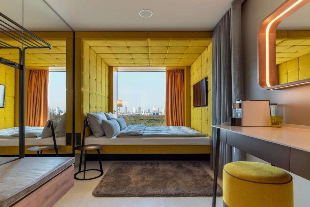 b'mine Frankfurt Airport, WorldHotels Crafted 15/65