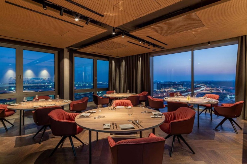 b'mine Frankfurt Airport, WorldHotels Crafted 34/65