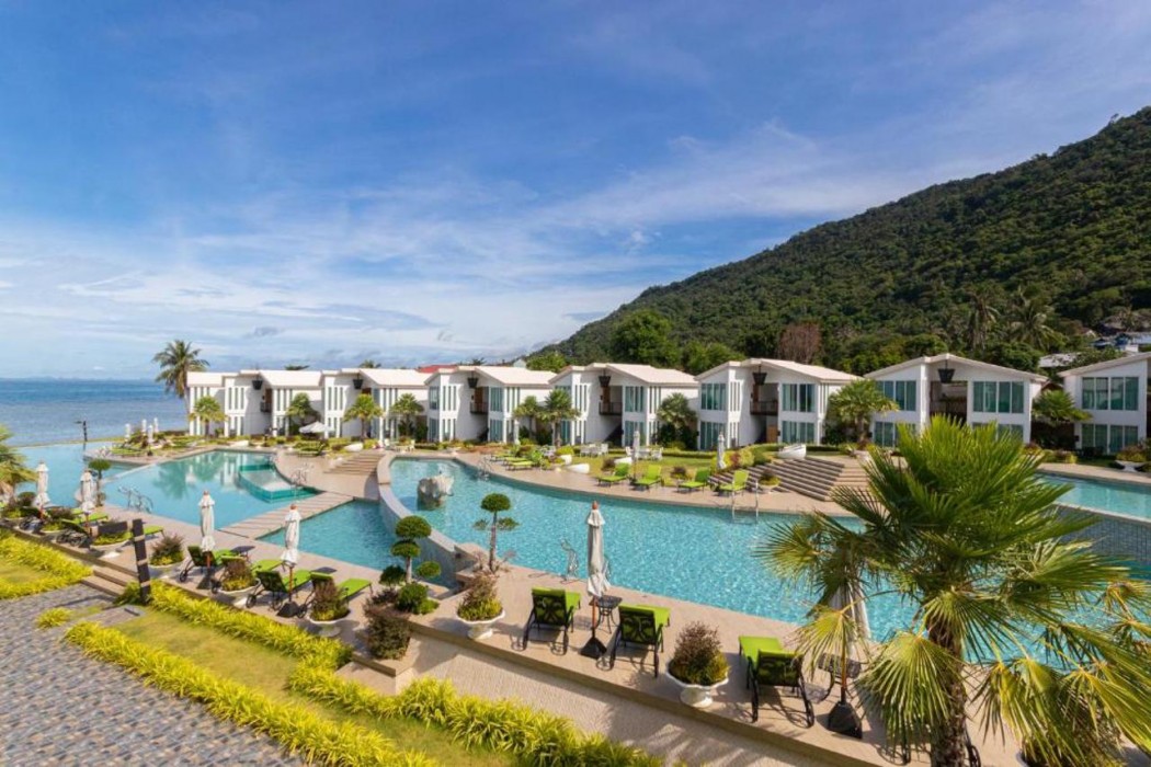 Vannee Golden Sands Beachfront Resort in KOH PHA NGAN