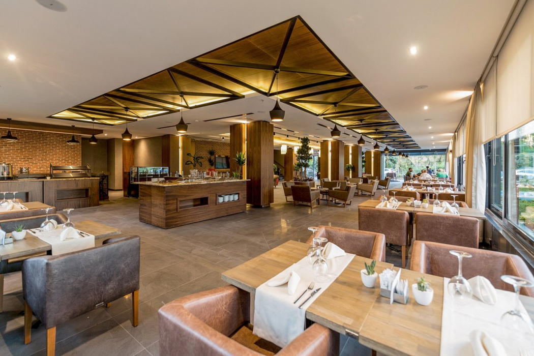 Vista Hotel 20/30