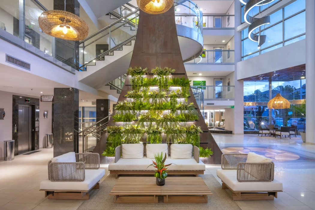 SERHS Experience Suites 9/65