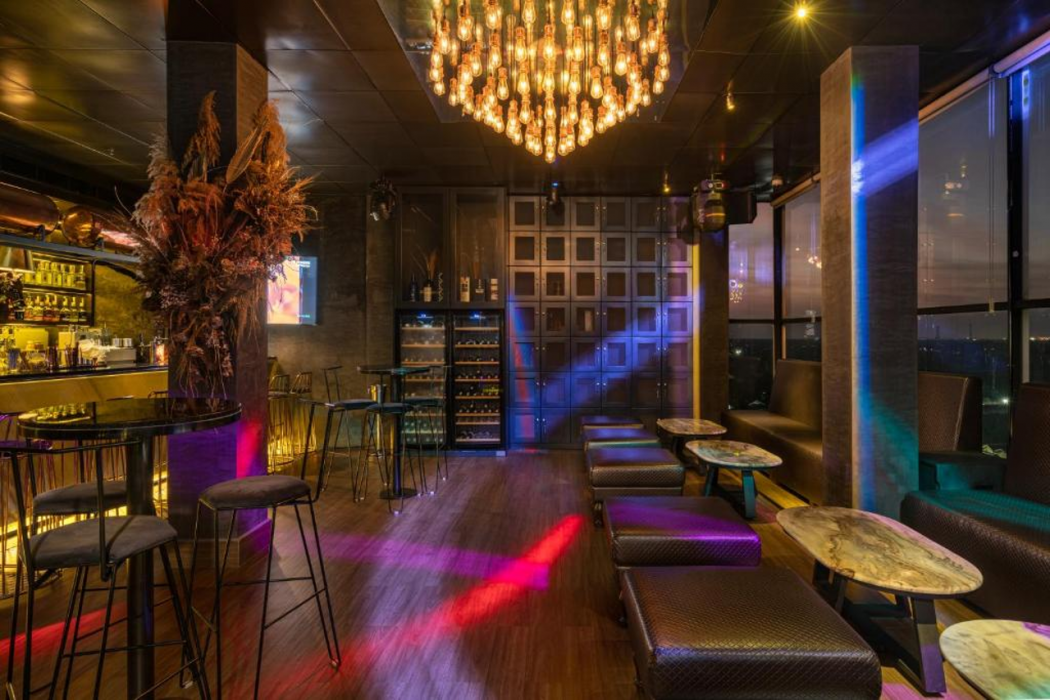 Regal Reseau Hotel & Spa 18/40
