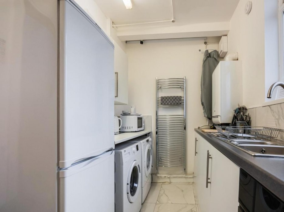 OYO Bellevue Apartments Middlesborough 26/33