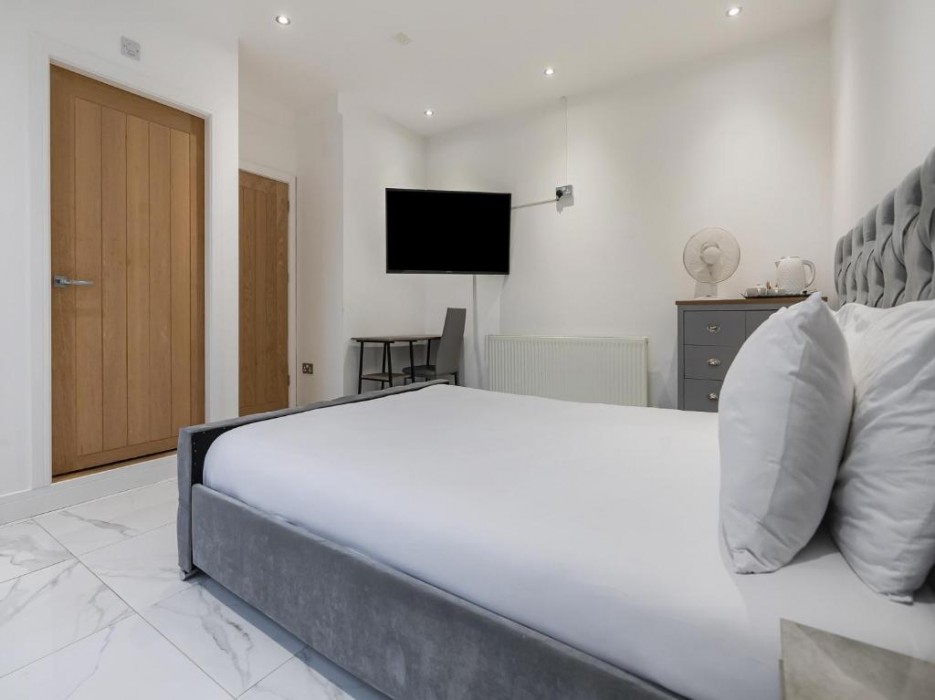 OYO Bellevue Apartments Middlesborough 6/33