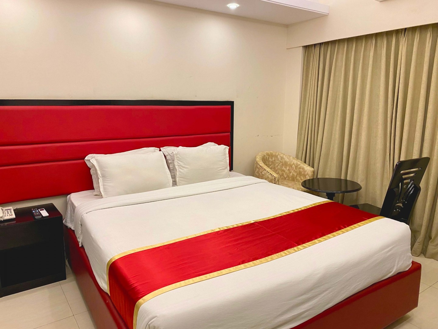 EXECUTIVE DOUBLE ROOM