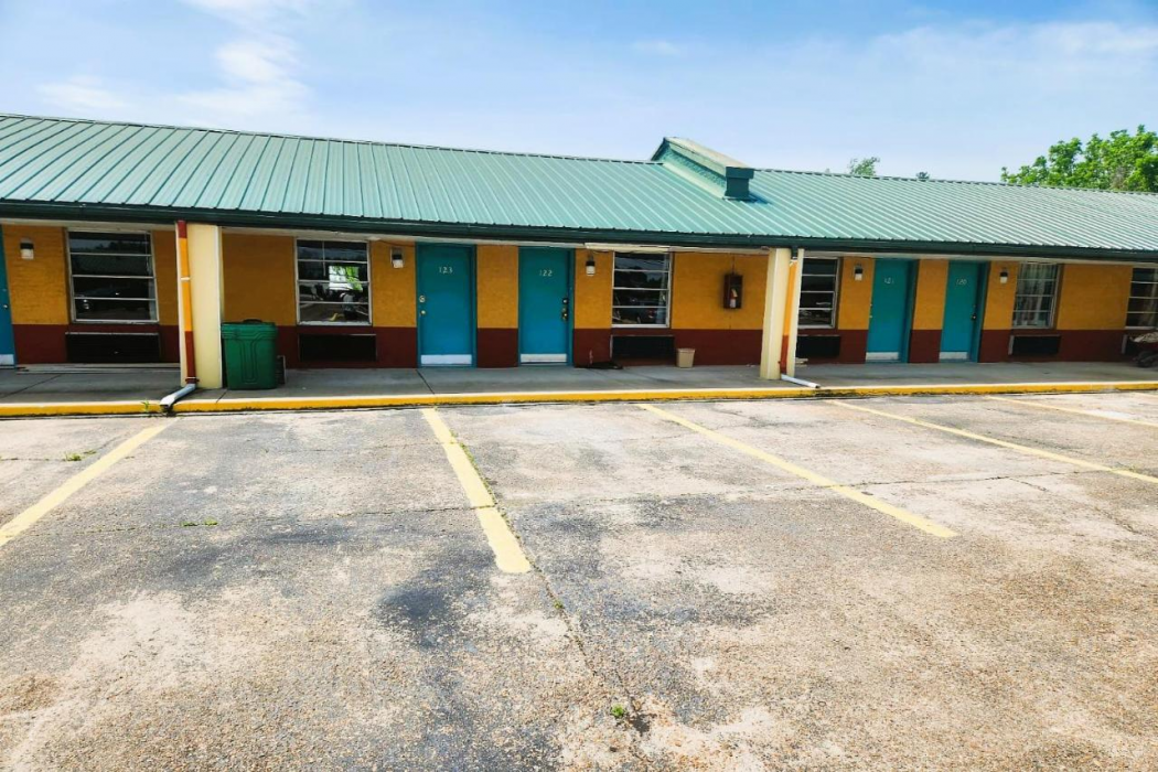 Travel Inn Hwy 80 - Jackson 3/23