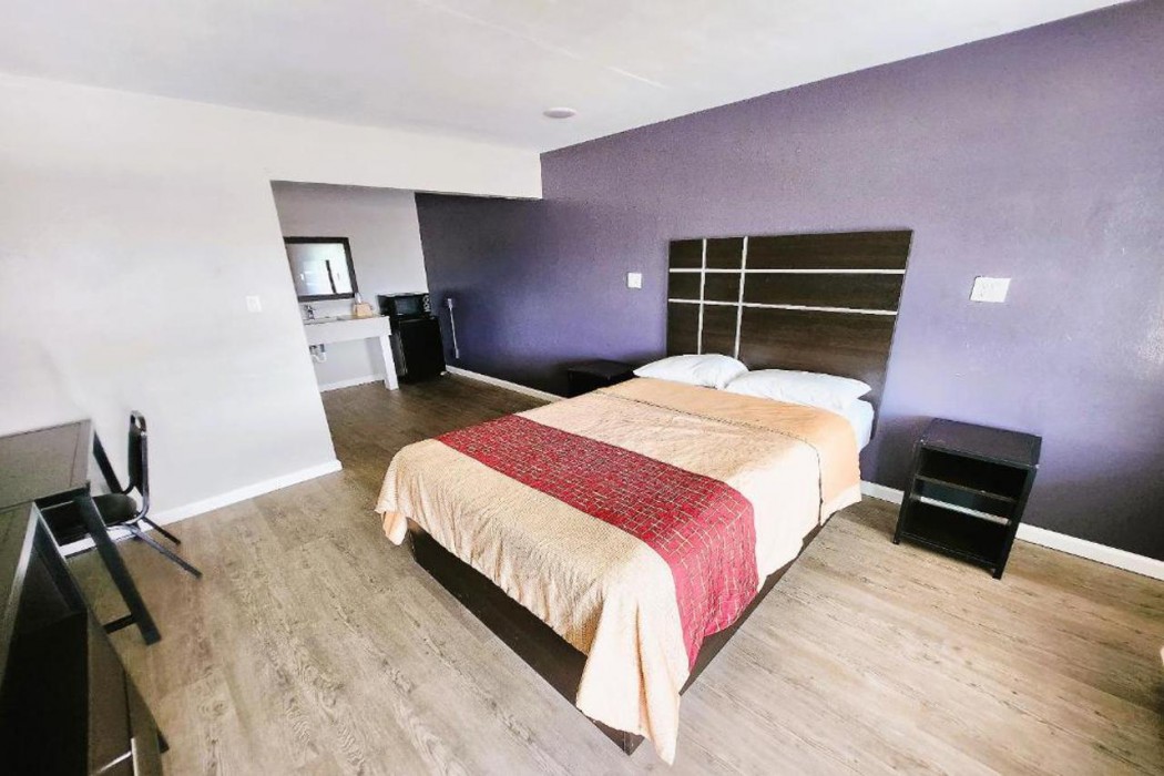 Travel Inn Hwy 80 - Jackson 9/23