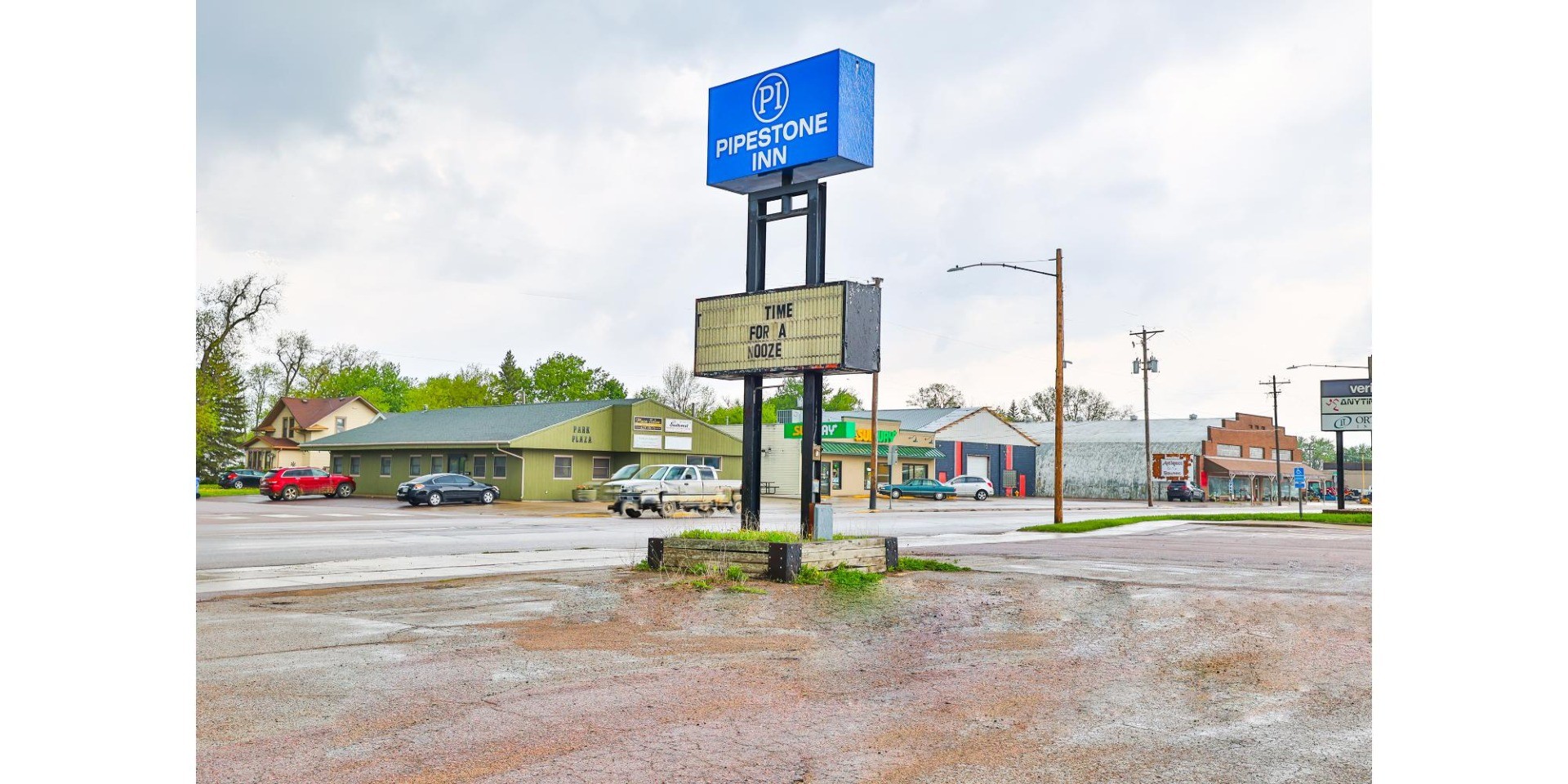 OYO Hotel Pipestone MN, Canterbury Park in PIPESTONE - MN