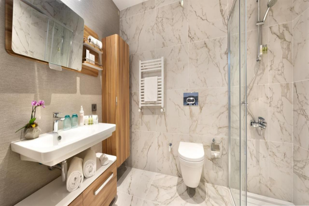 Antwell Suites 21/55