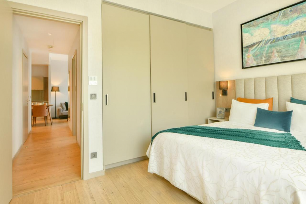 Antwell Suites 6/55