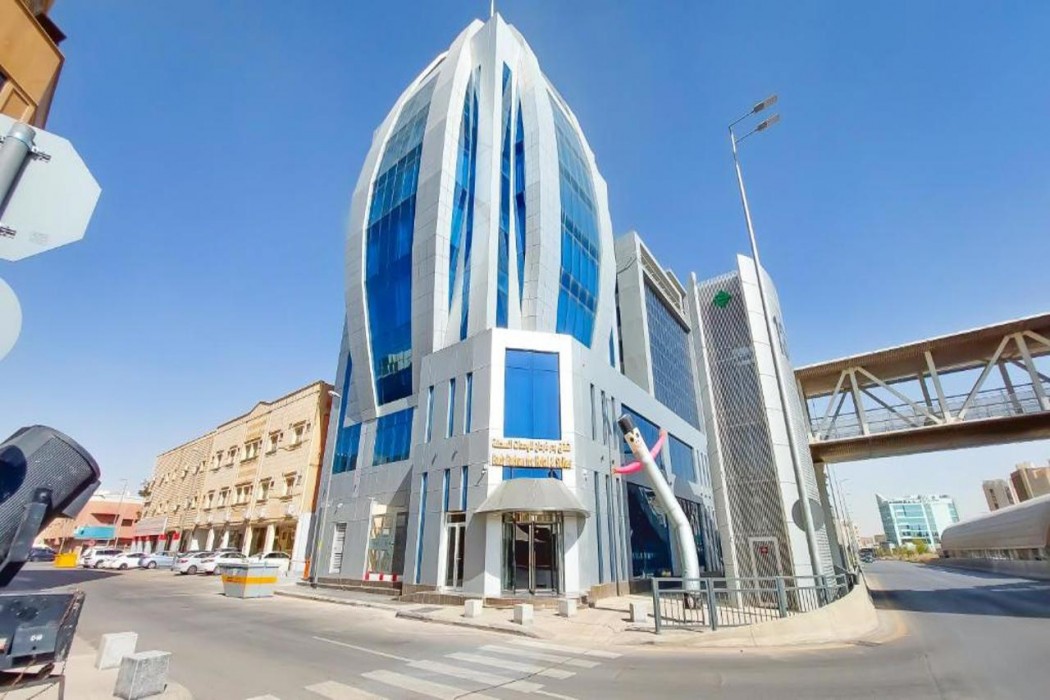 فندق جولدن ديون الملز(Golden Dune Hotel Almalaz) 1/8