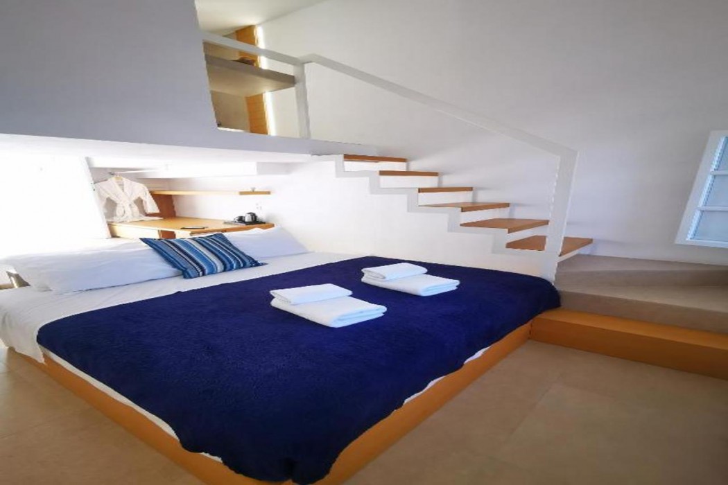 Muses Cycladic Suites 21/80