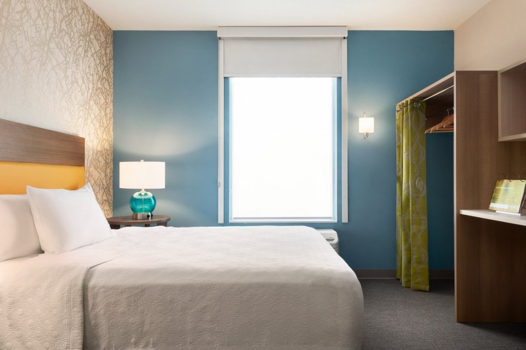 Home2 Suites by Hilton Jacksonville Downtown FL 7/29