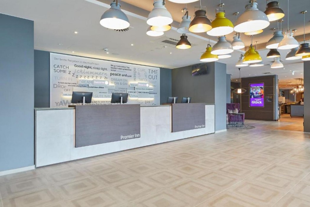 Premier Inn Karlsruhe City Am Wasserturm 6/27