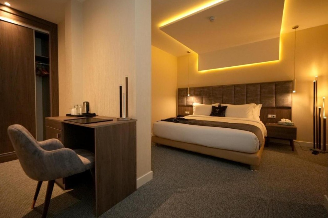 AD Hotel Pont d Hydra 8/35