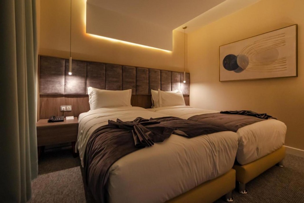 AD Hotel Pont d Hydra 7/35