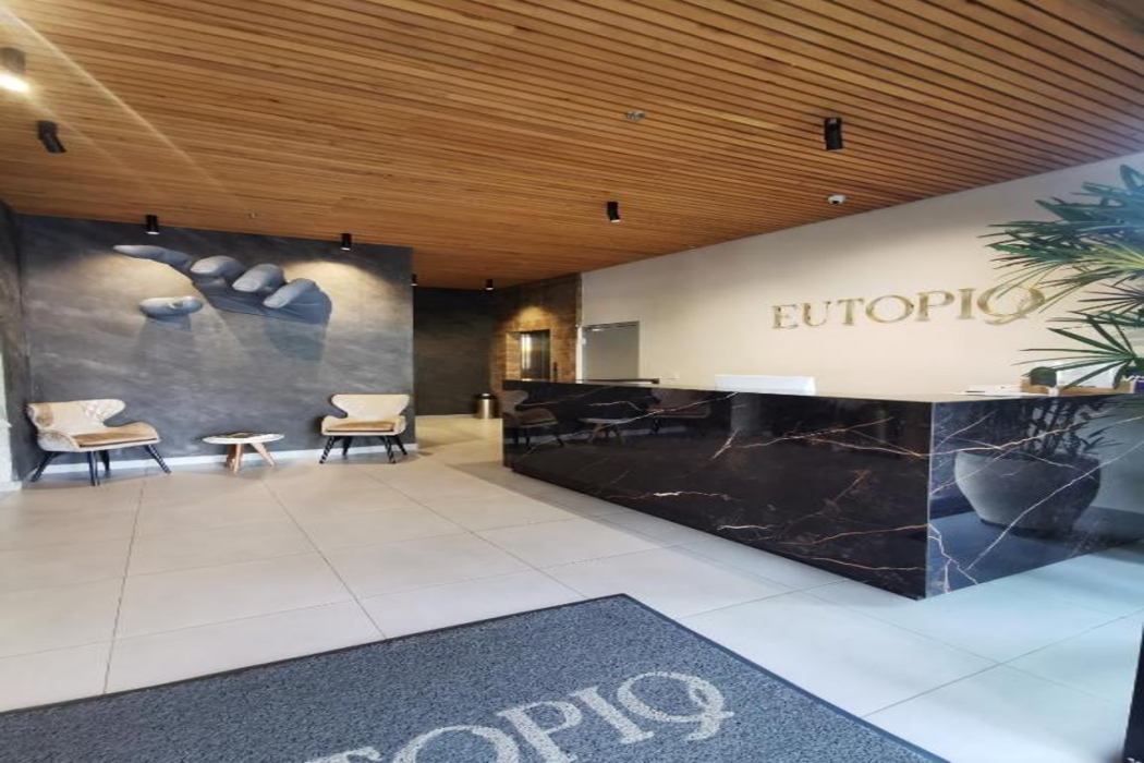 Eutopiq Hotel 3/58