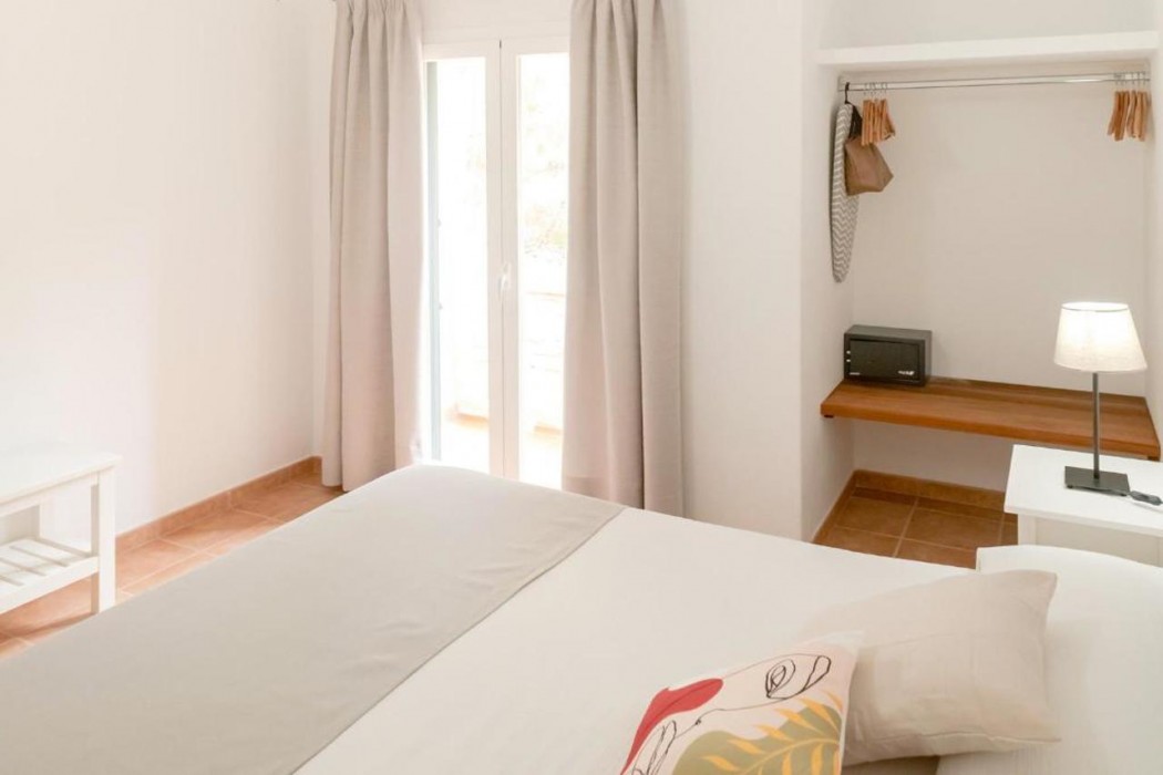 Apartamentos El Pino - Formentera Break 2/8