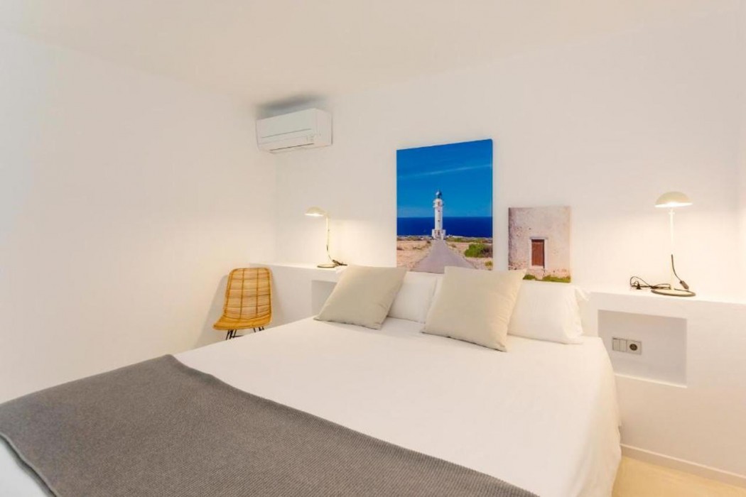 Apartamentos Roca Plana - Formentera Break 5/26